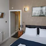 Easby Hall 4 - 2 Bed Bath And Ensuite Apartment Scarborough