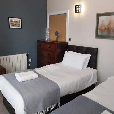 Apartment Easby Hall 4 - 2 Bed Bath And Ensuite *