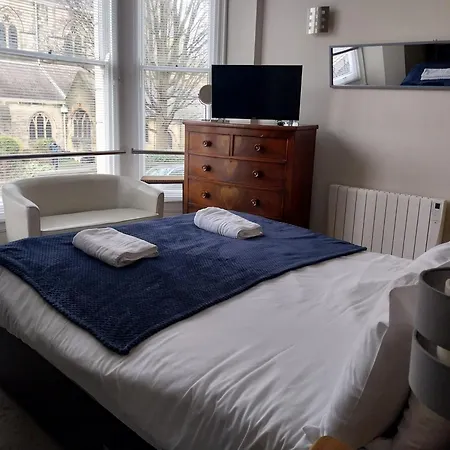 Apartment Easby Hall 4 - 2 Bed Bath And Ensuite