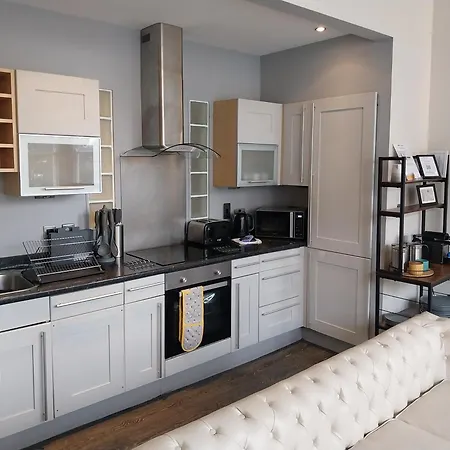 Apartment Easby Hall 4 - 2 Bed Bath And Ensuite *